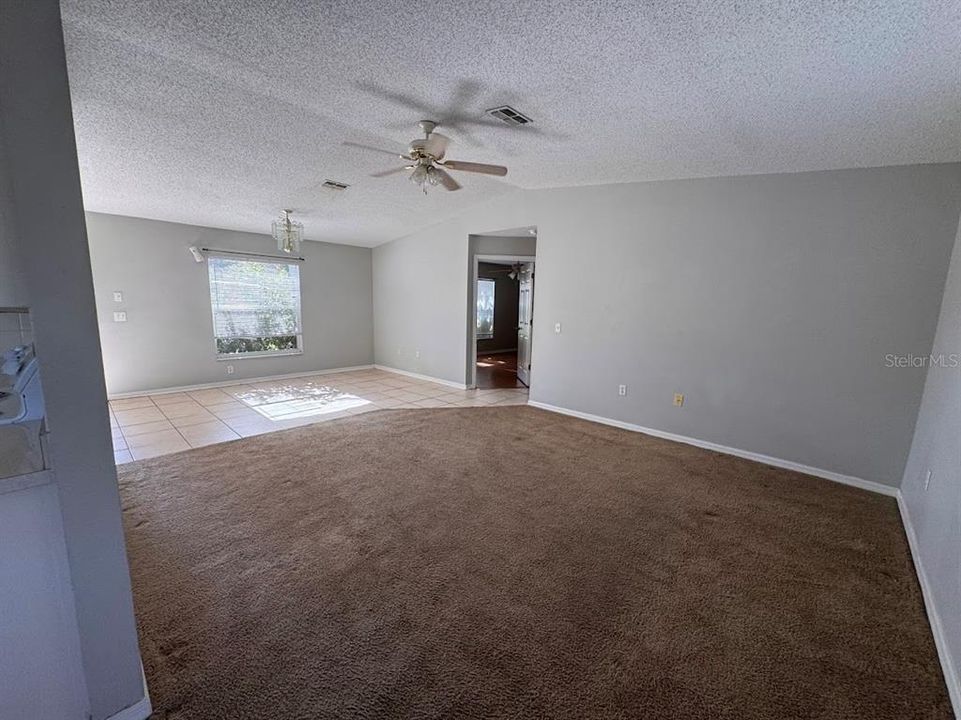 В аренду: $1,675 (3 спален, 2 ванн, 1410 Квадратных фут)