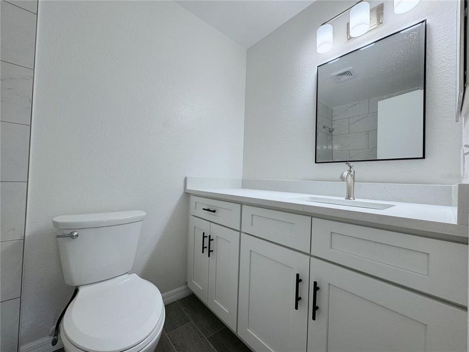 For Rent: $1,250 (1 beds, 1 baths, 673 Square Feet)