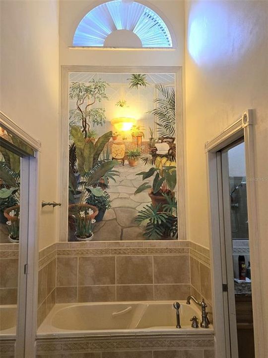 For Sale: $825,000 (3 beds, 4 baths, 3642 Square Feet)