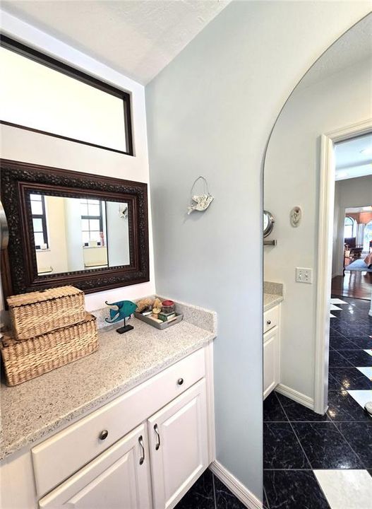 For Sale: $825,000 (3 beds, 4 baths, 3642 Square Feet)