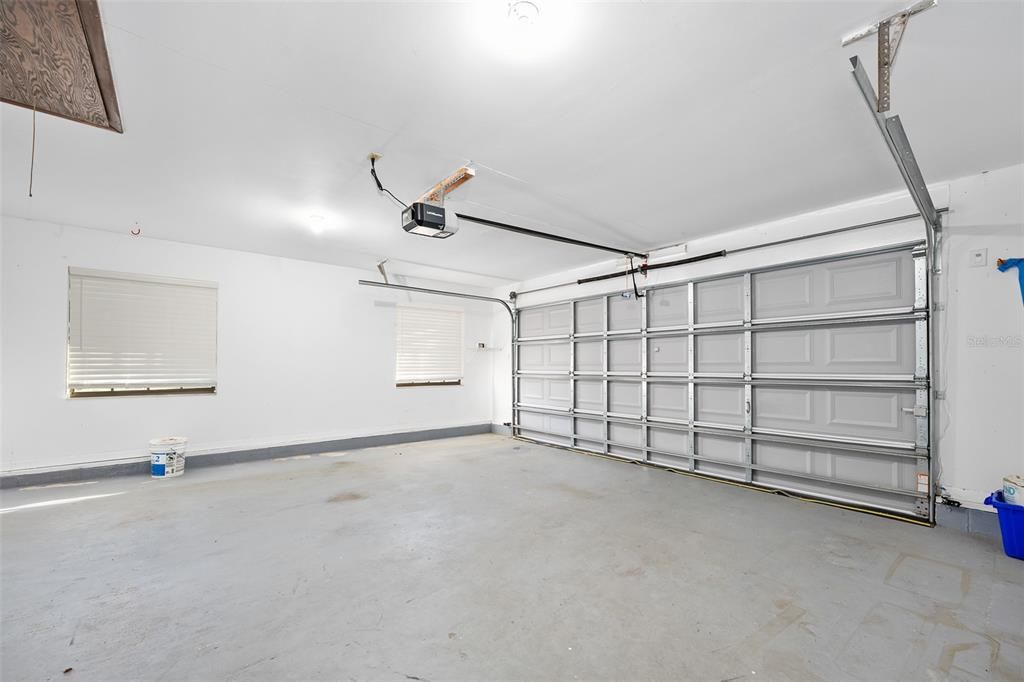 For Sale: $535,000 (3 beds, 2 baths, 1986 Square Feet)