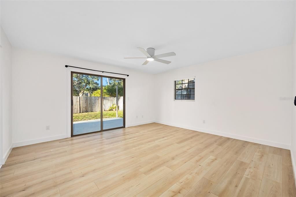 For Sale: $535,000 (3 beds, 2 baths, 1986 Square Feet)