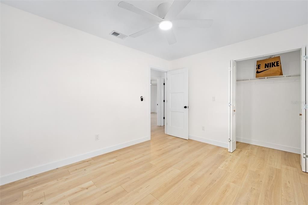 For Sale: $535,000 (3 beds, 2 baths, 1986 Square Feet)