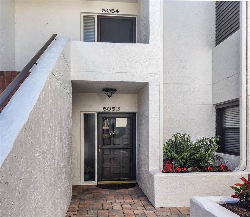 For Rent: $2,100 (2 beds, 2 baths, 1191 Square Feet)