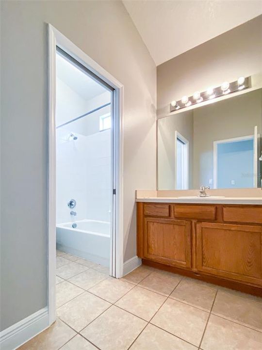 For Rent: $2,795 (4 beds, 2 baths, 1920 Square Feet)