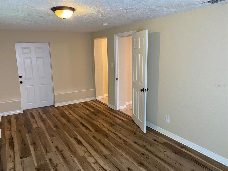 For Rent: $2,700 (3 beds, 2 baths, 1444 Square Feet)