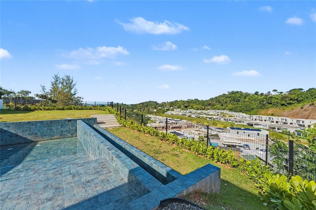 待售: $3,150,000 (4 贝兹, 4 浴室, 4300 平方英尺)