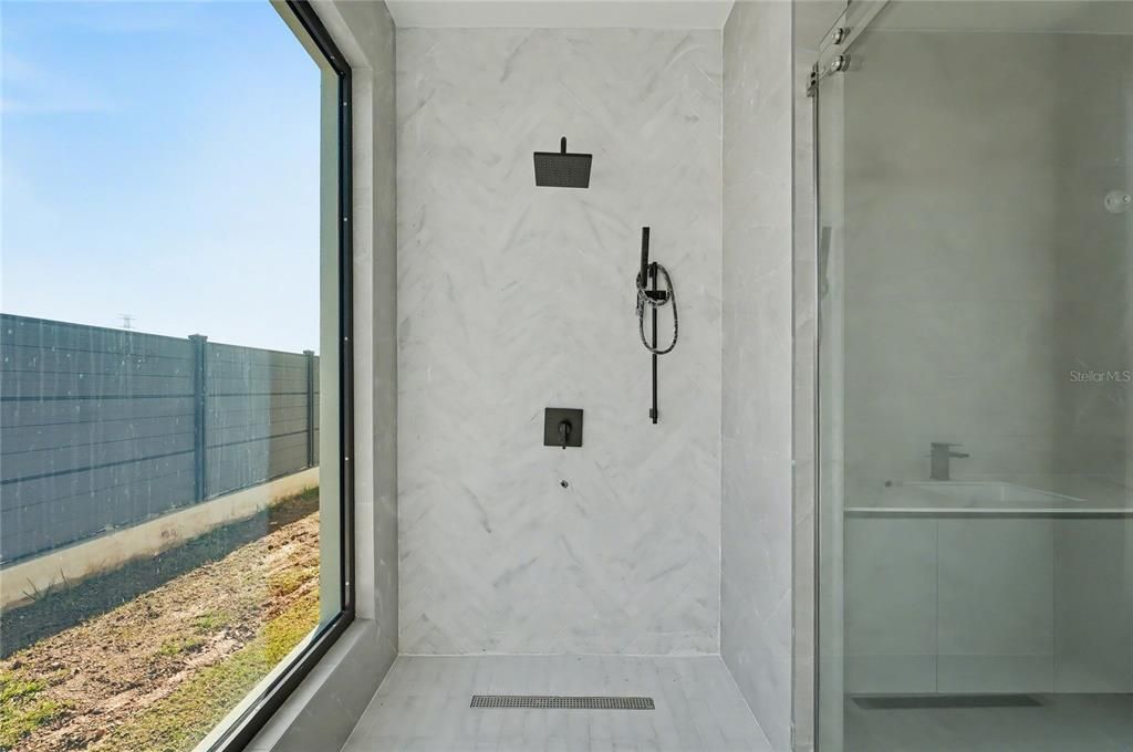 待售: $3,150,000 (4 贝兹, 4 浴室, 4300 平方英尺)