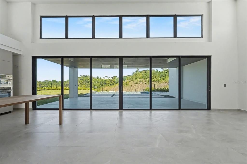 待售: $3,150,000 (4 贝兹, 4 浴室, 4300 平方英尺)