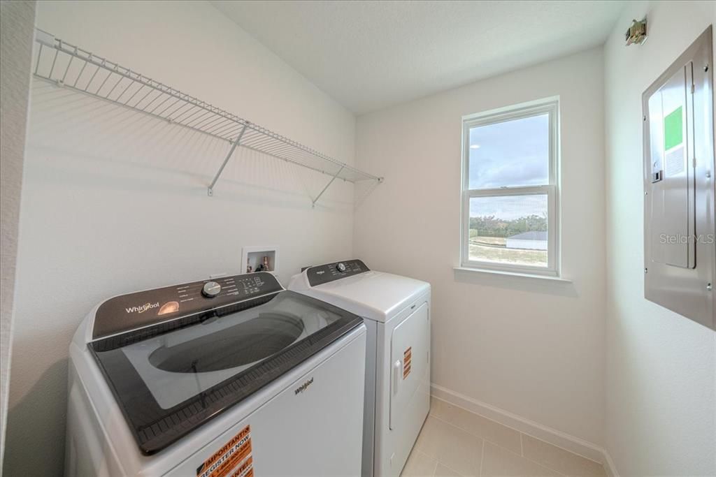 出租: $2,850 (4 贝兹, 3 浴室, 2031 平方英尺)