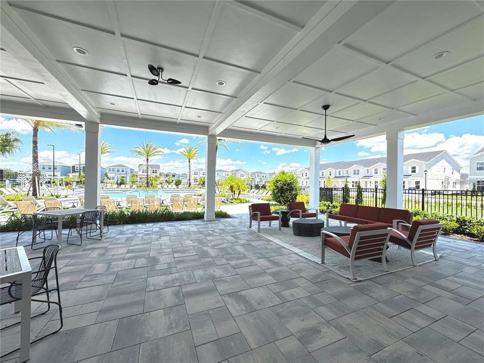 出租: $2,850 (4 贝兹, 3 浴室, 2031 平方英尺)