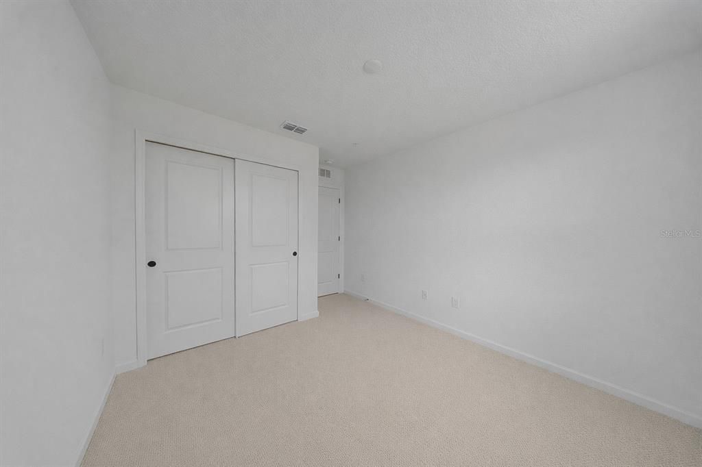 出租: $2,850 (4 贝兹, 3 浴室, 2031 平方英尺)