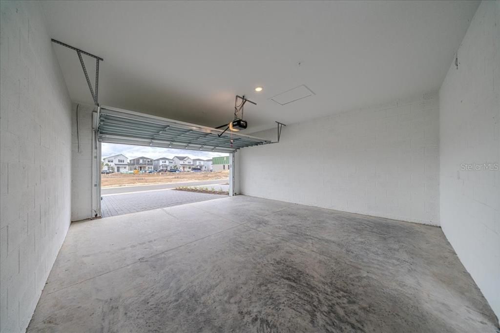 出租: $2,850 (4 贝兹, 3 浴室, 2031 平方英尺)