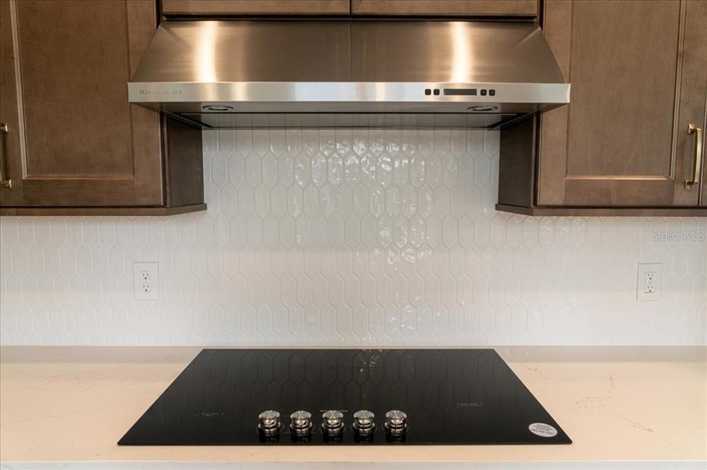 出租: $2,850 (4 贝兹, 3 浴室, 2031 平方英尺)