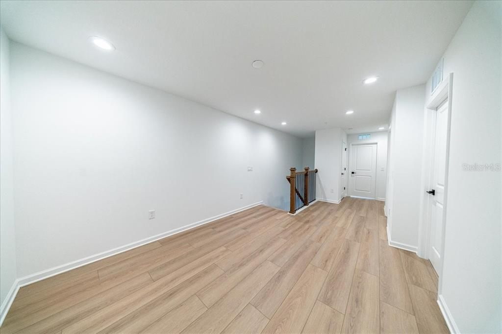 出租: $2,850 (4 贝兹, 3 浴室, 2031 平方英尺)