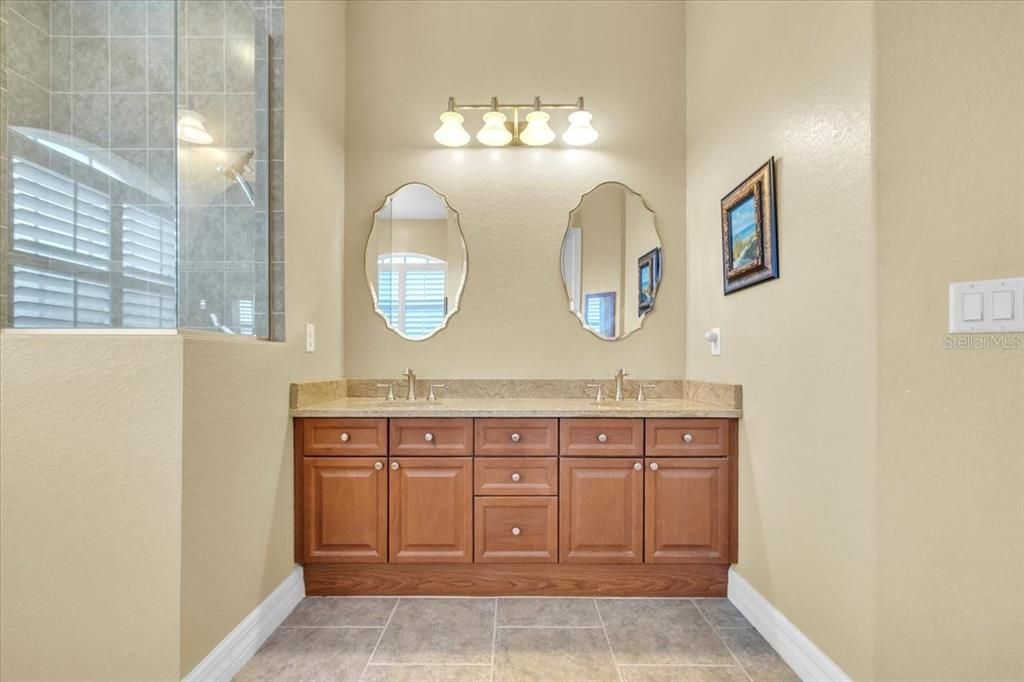 For Sale: $399,000 (3 beds, 2 baths, 1850 Square Feet)