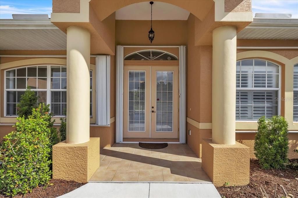 For Sale: $399,000 (3 beds, 2 baths, 1850 Square Feet)