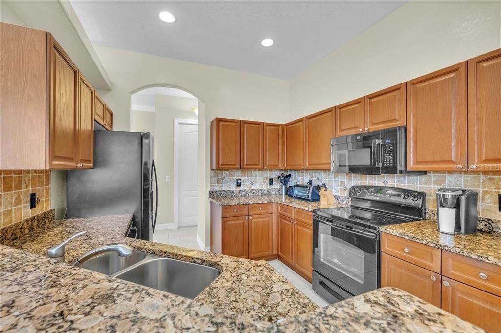 For Sale: $399,000 (3 beds, 2 baths, 1850 Square Feet)