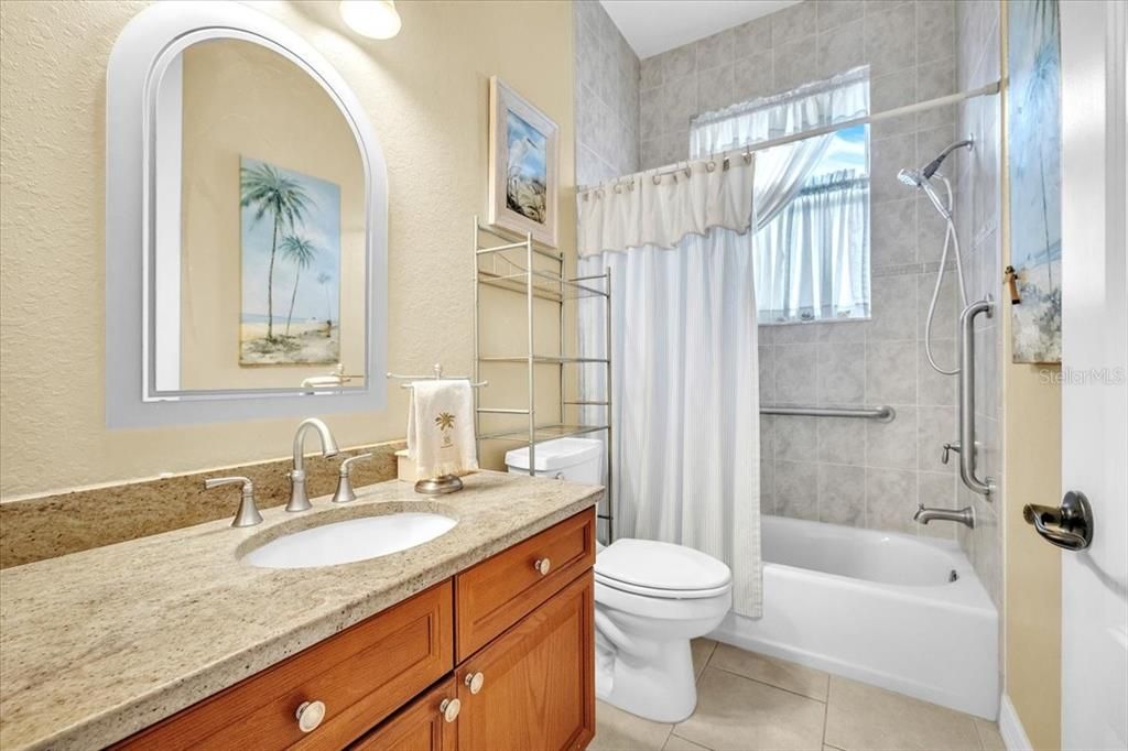 For Sale: $399,000 (3 beds, 2 baths, 1850 Square Feet)