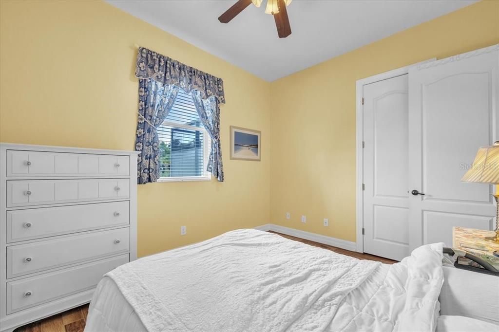 For Sale: $399,000 (3 beds, 2 baths, 1850 Square Feet)