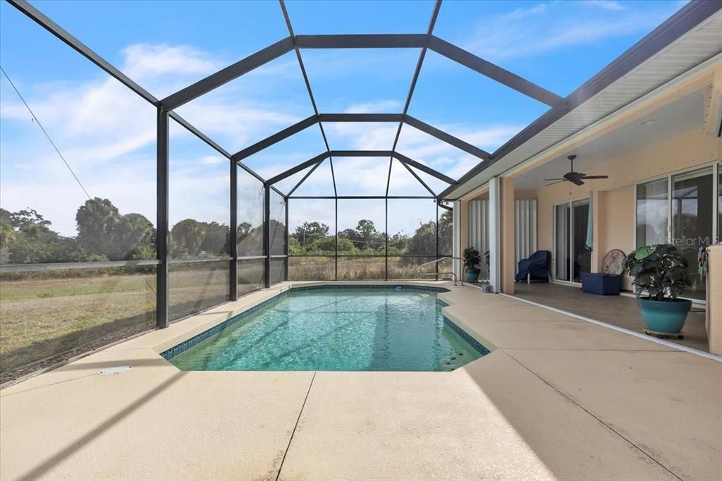 For Sale: $399,000 (3 beds, 2 baths, 1850 Square Feet)