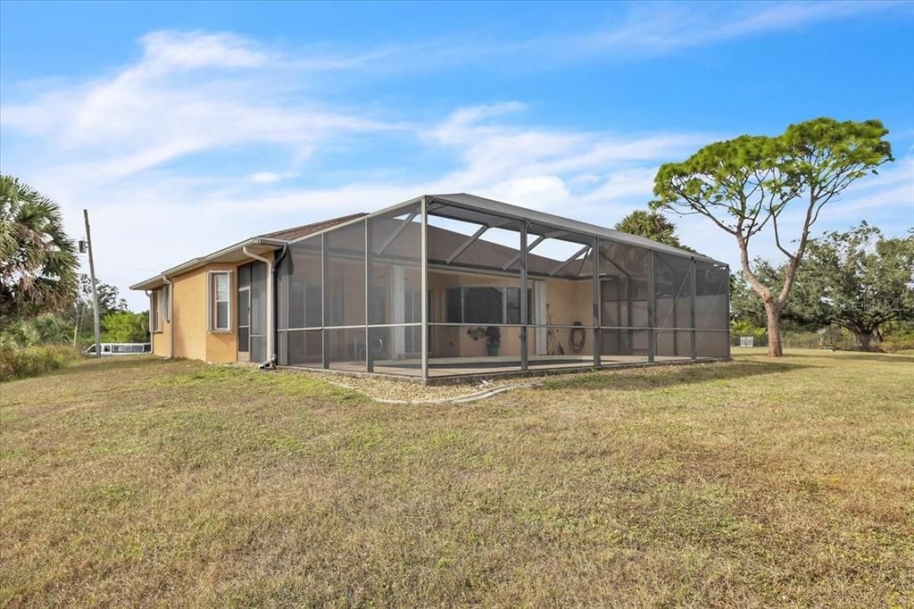 For Sale: $399,000 (3 beds, 2 baths, 1850 Square Feet)