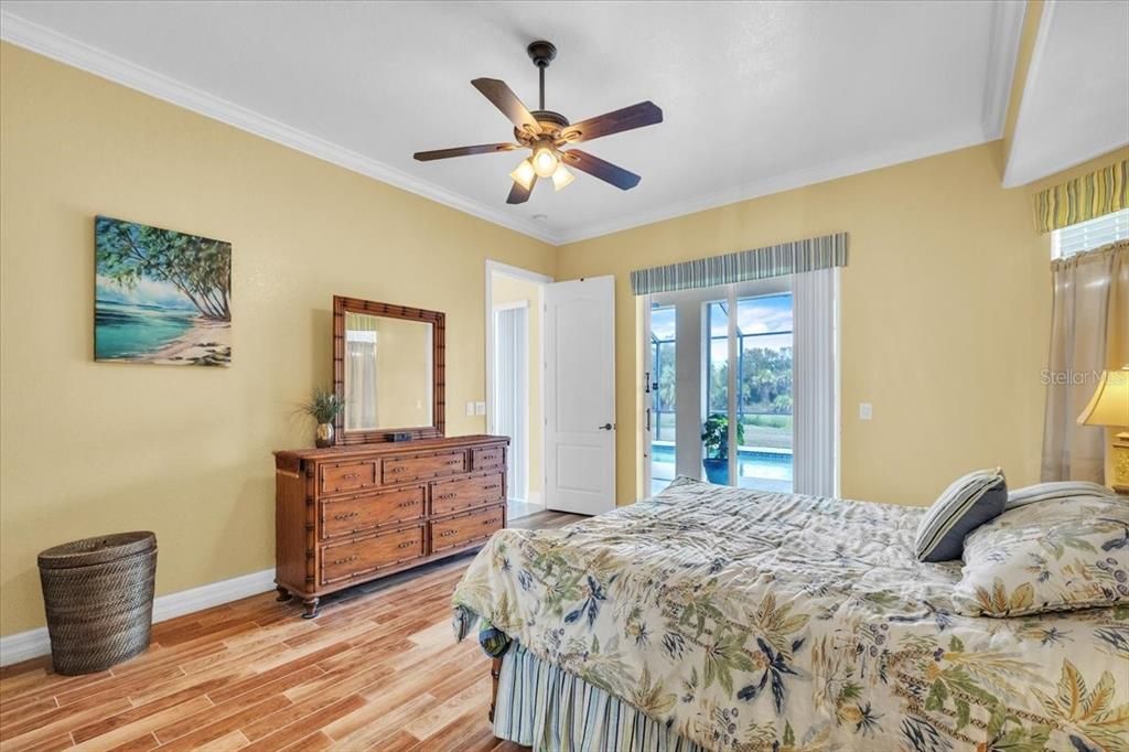 For Sale: $399,000 (3 beds, 2 baths, 1850 Square Feet)