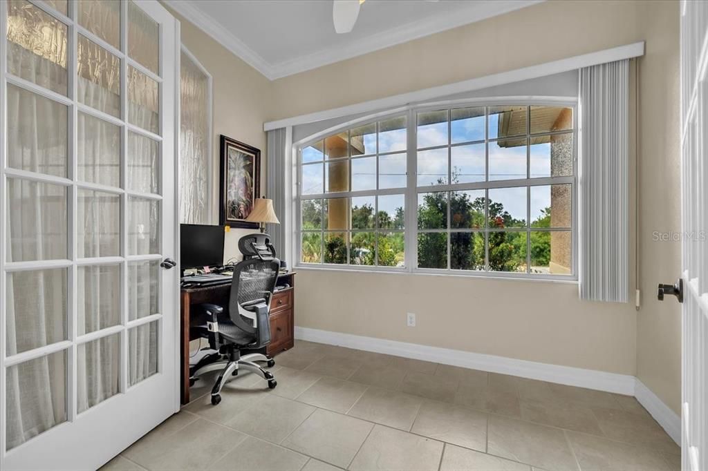 For Sale: $399,000 (3 beds, 2 baths, 1850 Square Feet)