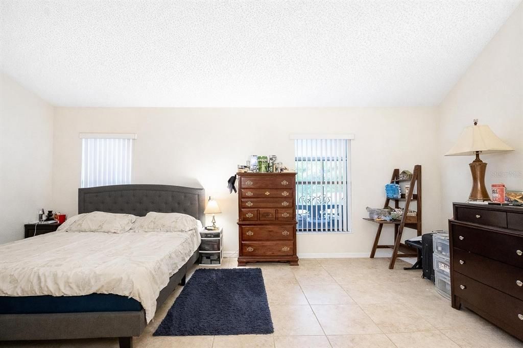 En Venta: $279,990 (3 camas, 2 baños, 1422 Pies cuadrados)