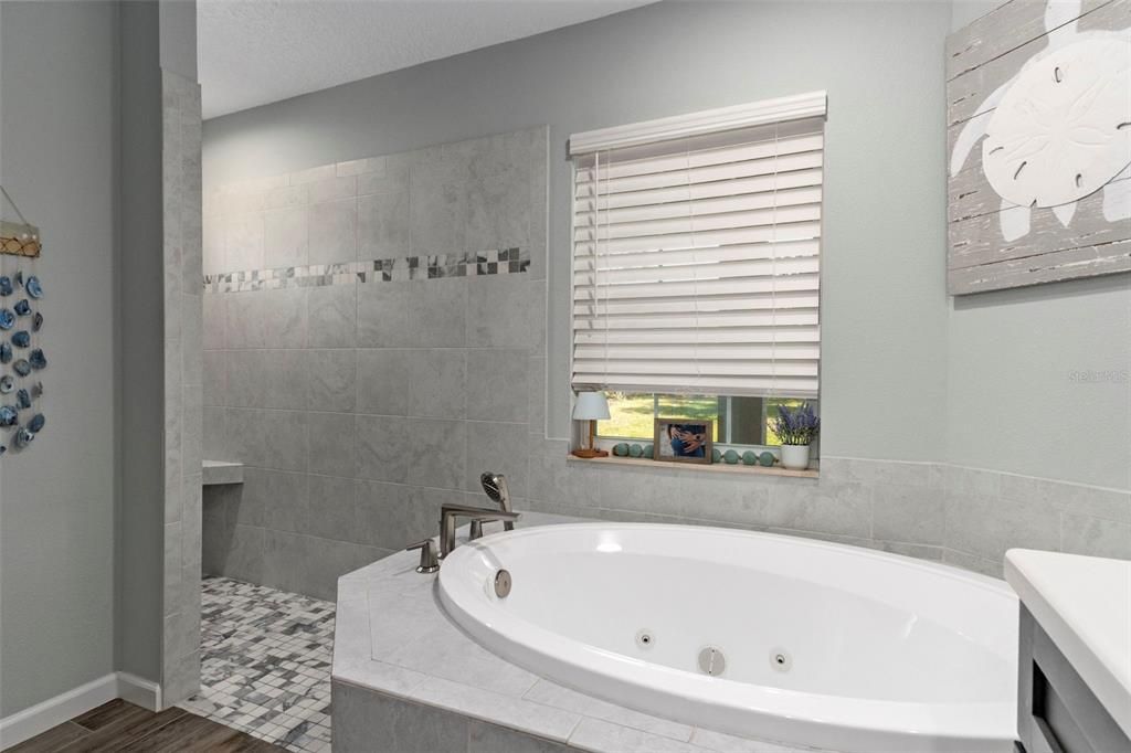 На продажу: $675,000 (3 спален, 3 ванн, 2229 Квадратных фут)