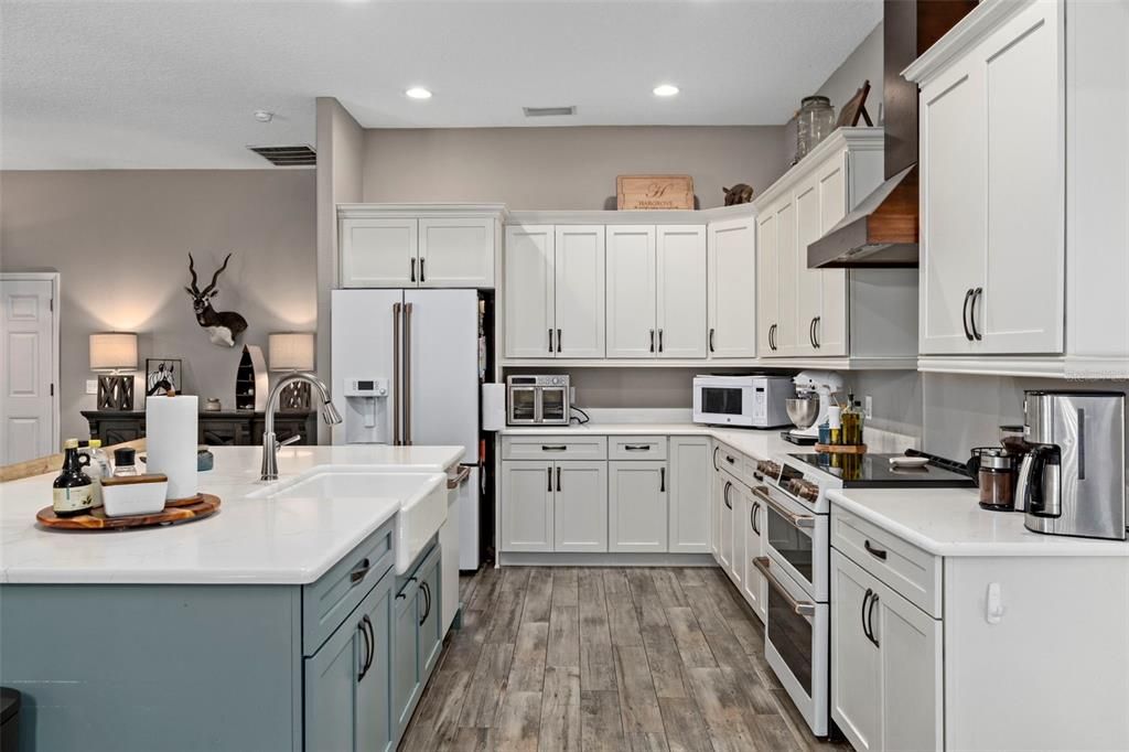 На продажу: $675,000 (3 спален, 3 ванн, 2229 Квадратных фут)