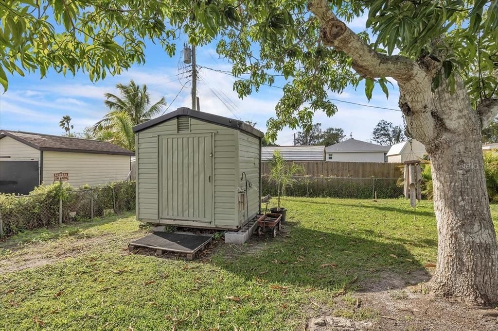 待售: $289,000 (3 贝兹, 1 浴室, 864 平方英尺)