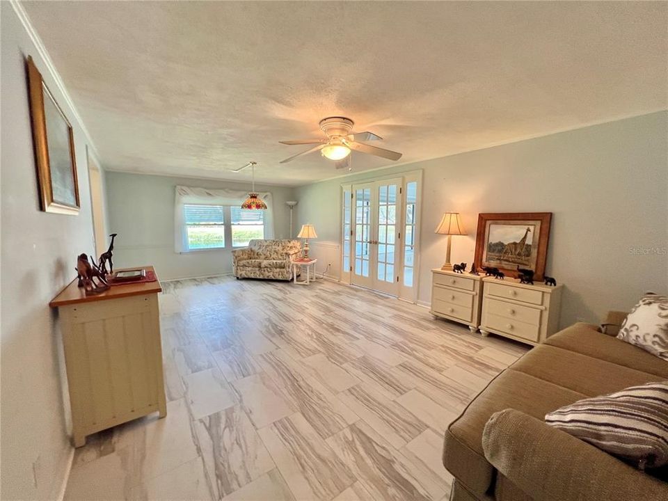 En Venta: $161,500 (2 camas, 2 baños, 1342 Pies cuadrados)