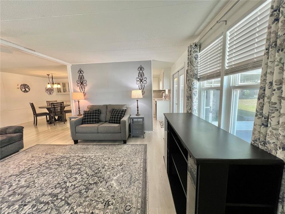 En Venta: $159,500 (2 camas, 2 baños, 1332 Pies cuadrados)