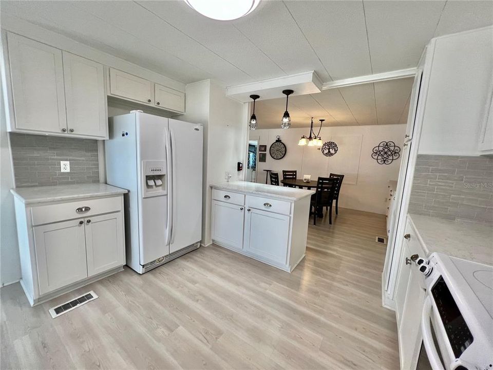 En Venta: $159,500 (2 camas, 2 baños, 1332 Pies cuadrados)