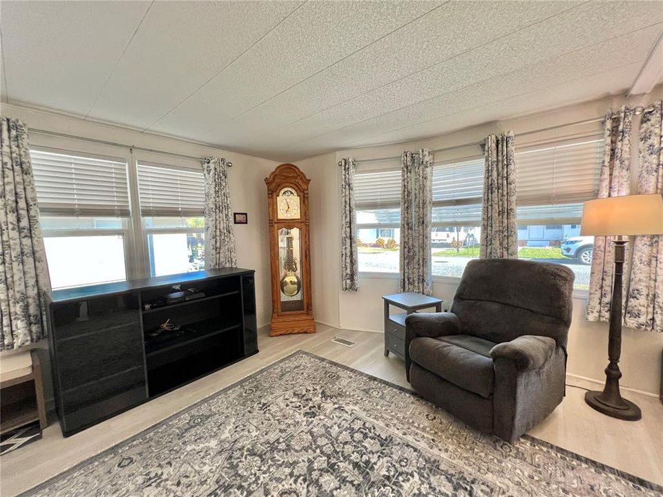 En Venta: $159,500 (2 camas, 2 baños, 1332 Pies cuadrados)