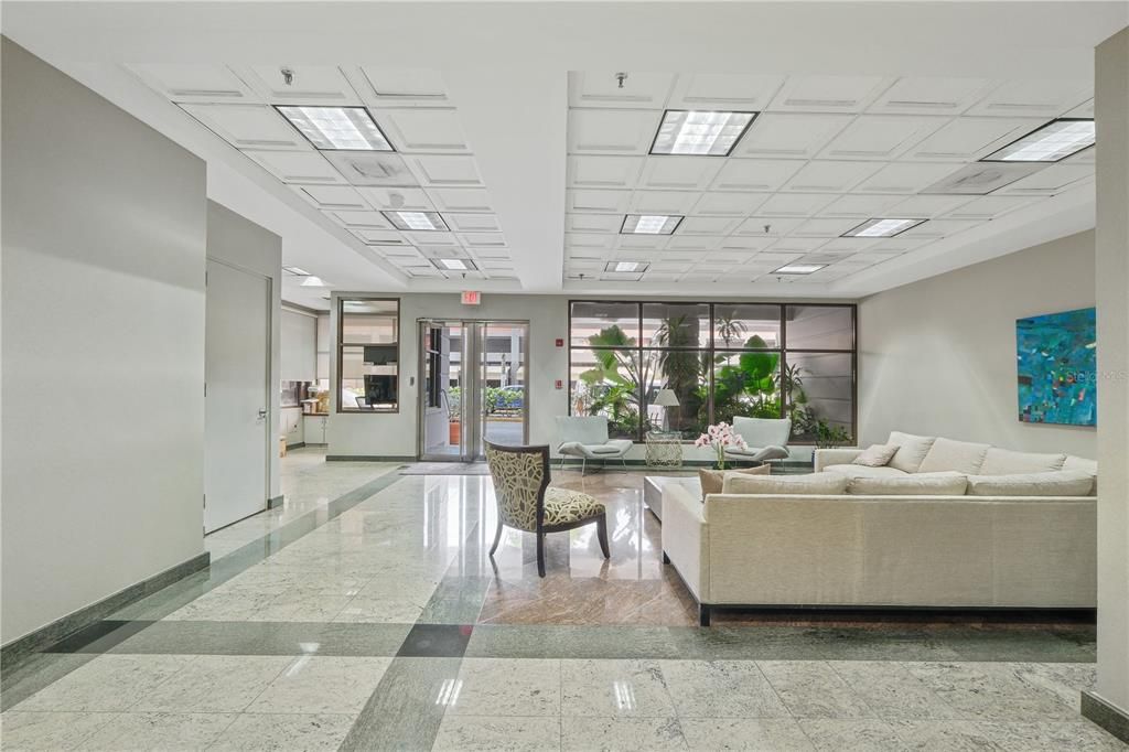 На продажу: $810,000 (2 спален, 2 ванн, 1432 Квадратных фут)