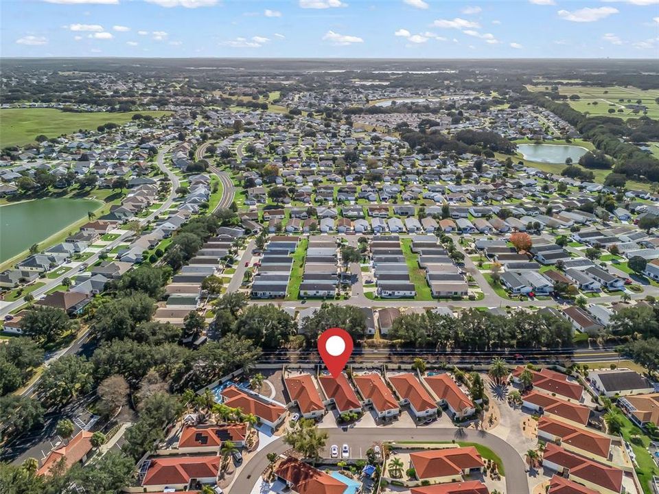 For Sale: $329,900 (2 beds, 2 baths, 1146 Square Feet)