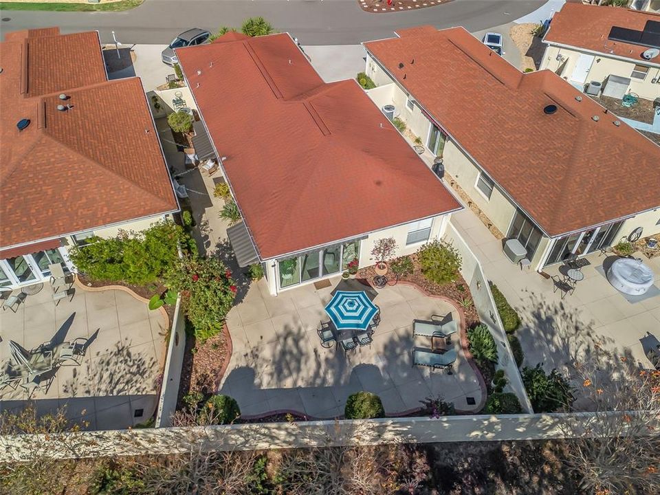 For Sale: $329,900 (2 beds, 2 baths, 1146 Square Feet)