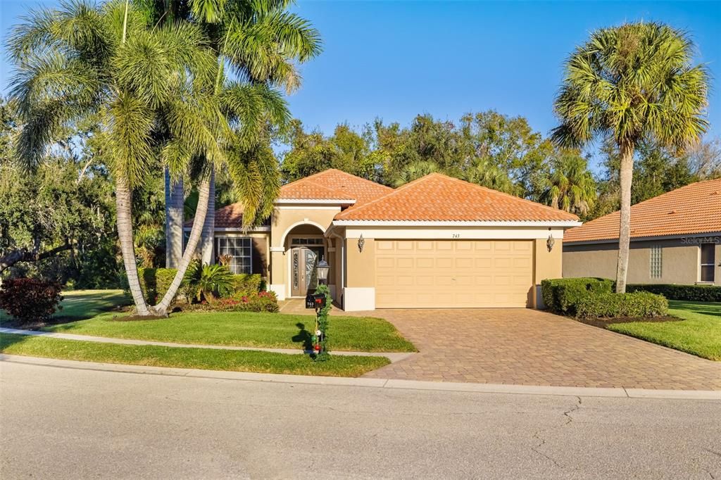 待售: $660,000 (3 贝兹, 2 浴室, 1998 平方英尺)