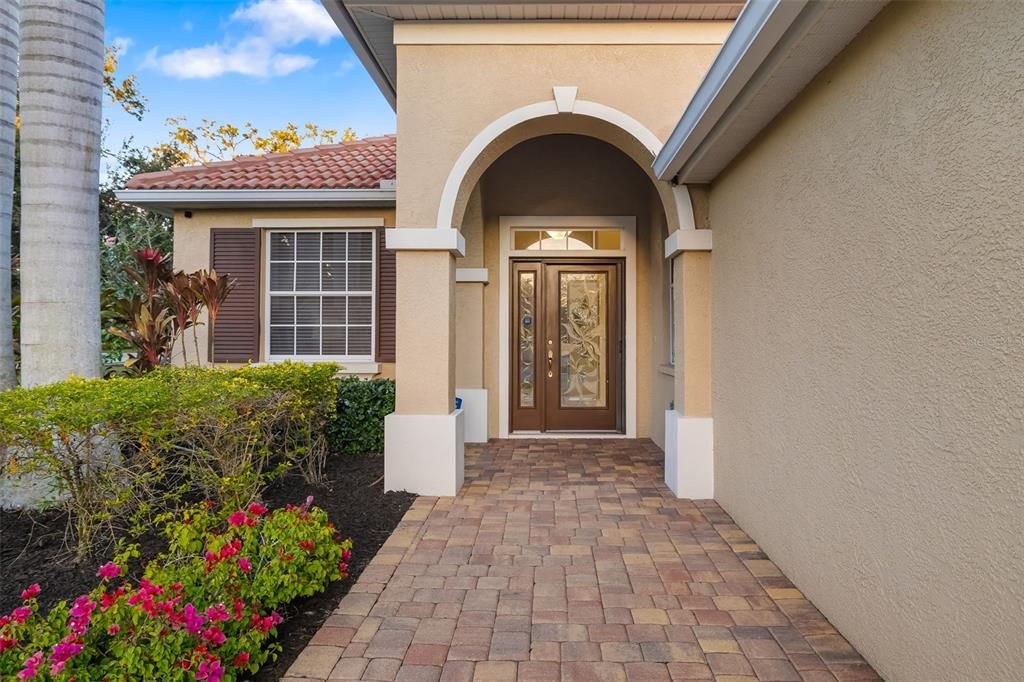 待售: $660,000 (3 贝兹, 2 浴室, 1998 平方英尺)