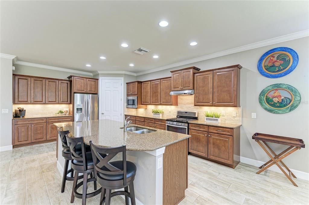 待售: $835,000 (3 贝兹, 3 浴室, 2511 平方英尺)