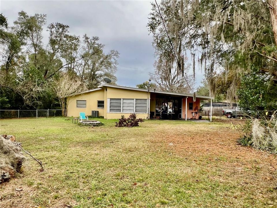 На продажу: $195,000 (3 спален, 1 ванн, 948 Квадратных фут)