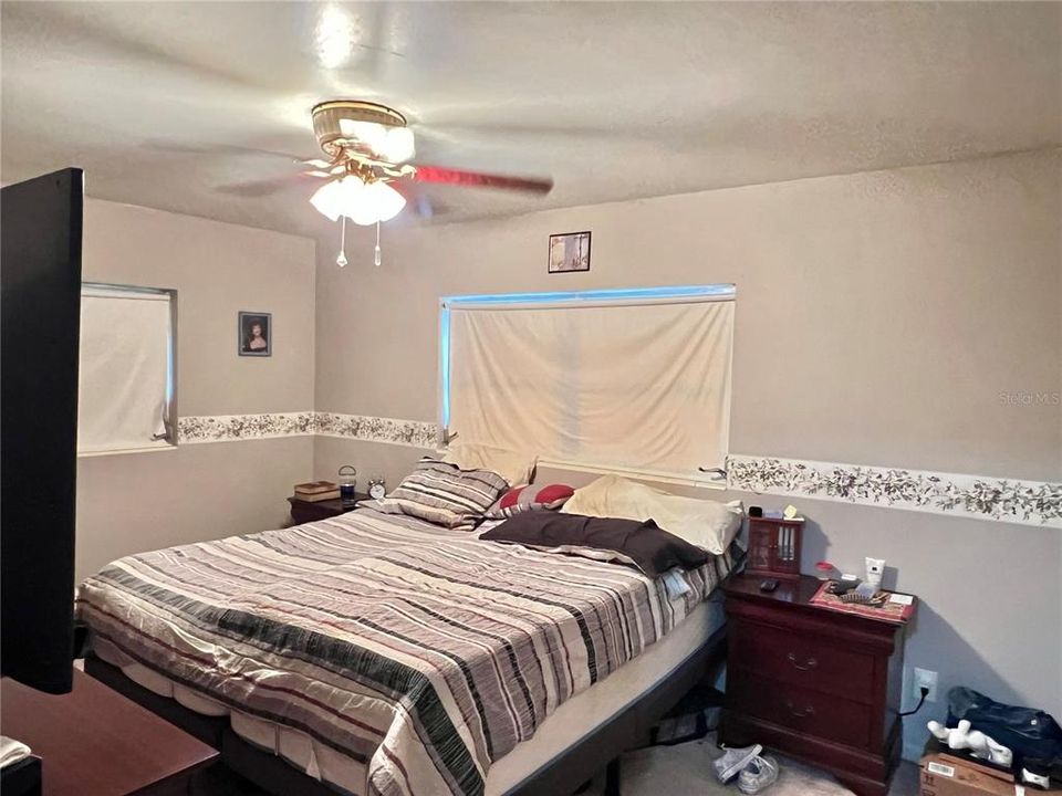 На продажу: $195,000 (3 спален, 1 ванн, 948 Квадратных фут)