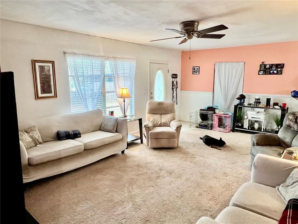 На продажу: $195,000 (3 спален, 1 ванн, 948 Квадратных фут)