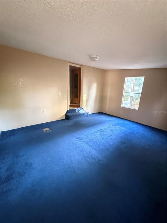 For Sale: $120,000 (3 beds, 1 baths, 1152 Square Feet)