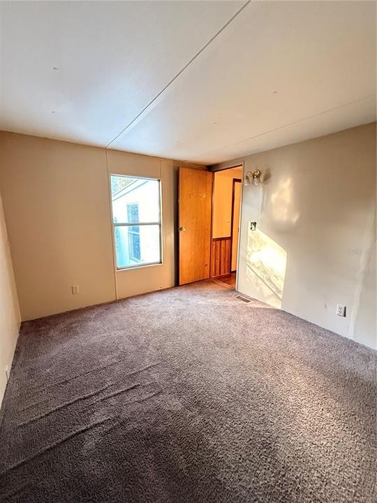 For Sale: $120,000 (3 beds, 1 baths, 1152 Square Feet)