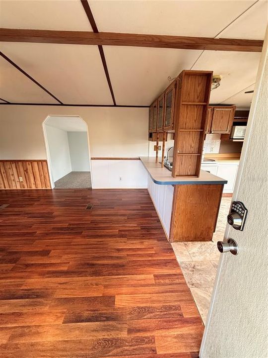 For Sale: $120,000 (3 beds, 1 baths, 1152 Square Feet)