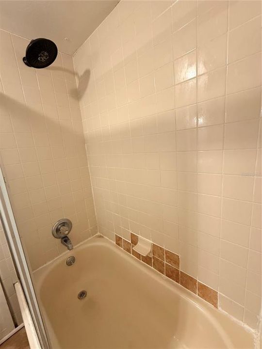 For Sale: $120,000 (3 beds, 1 baths, 1152 Square Feet)