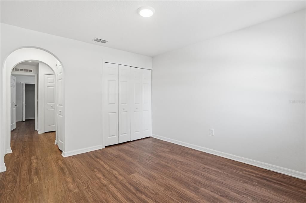 For Sale: $329,900 (4 beds, 3 baths, 2201 Square Feet)